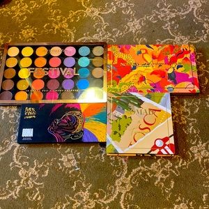 Eyeshadow palettes